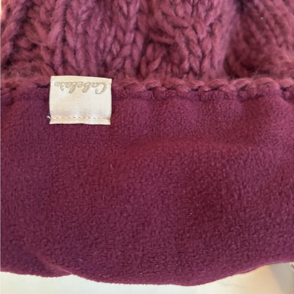 CABELA’S Cranberry Knitted Hat and Gloves Set